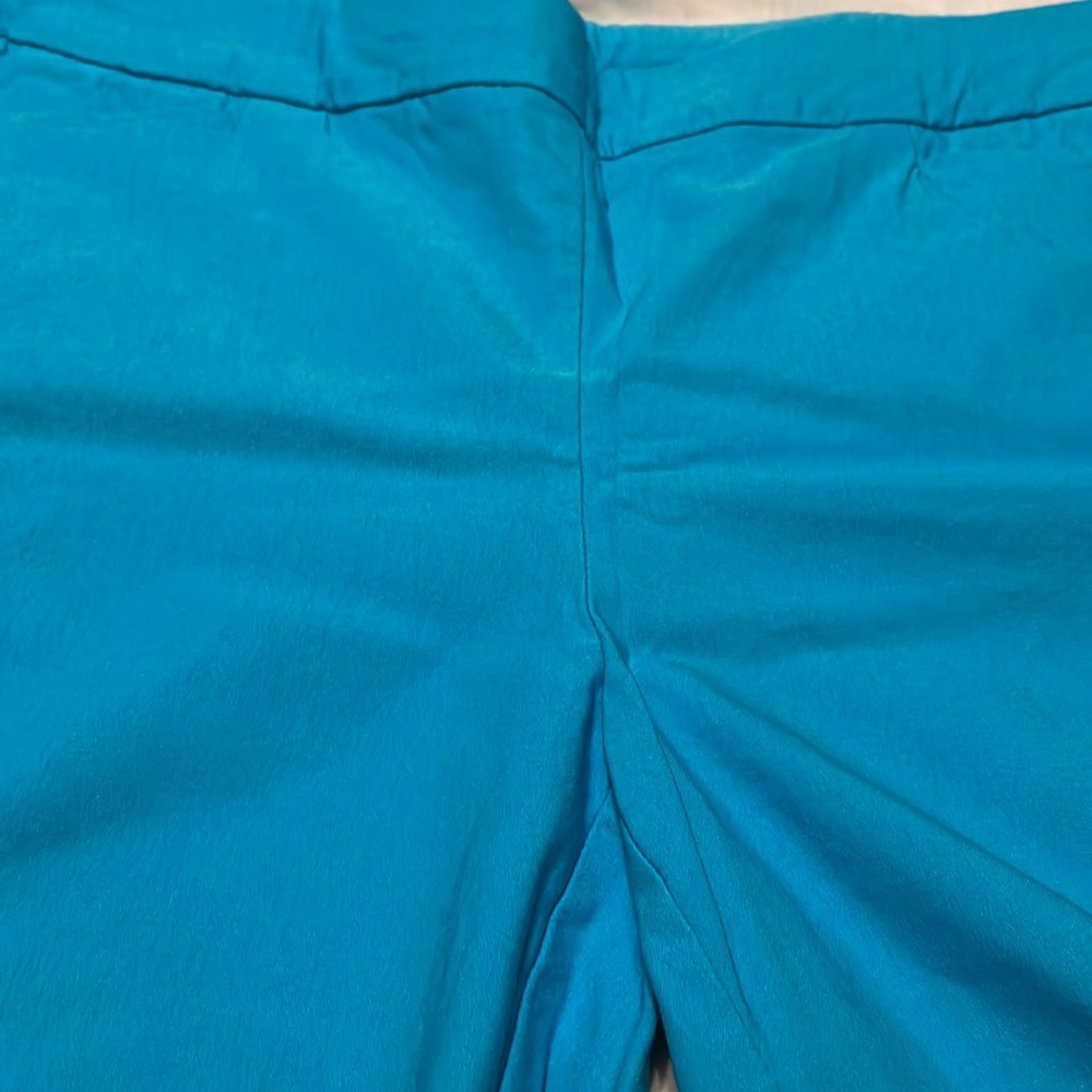 Chicos 2.5 Size 14 sky blue shorts 7” - Picture 7 of 14